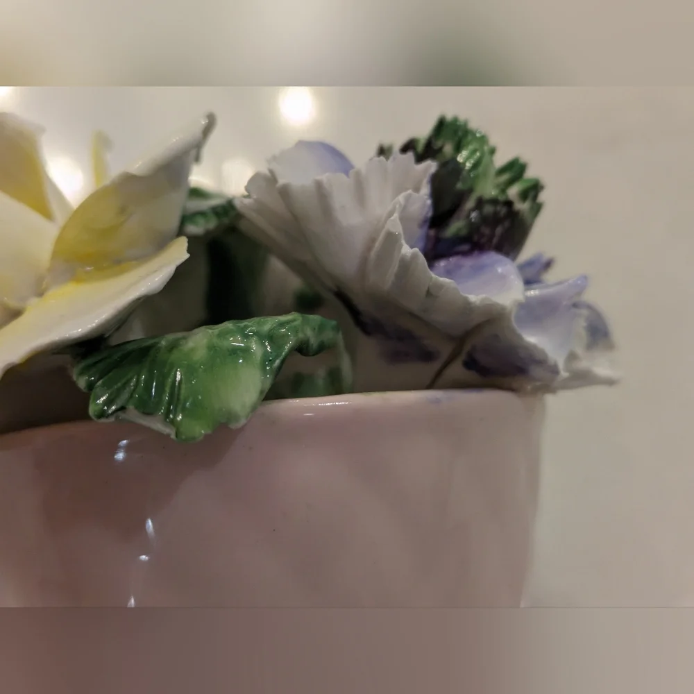 Lot of 2 Vintage Radnor Bone China Flowers Bouquet in 3